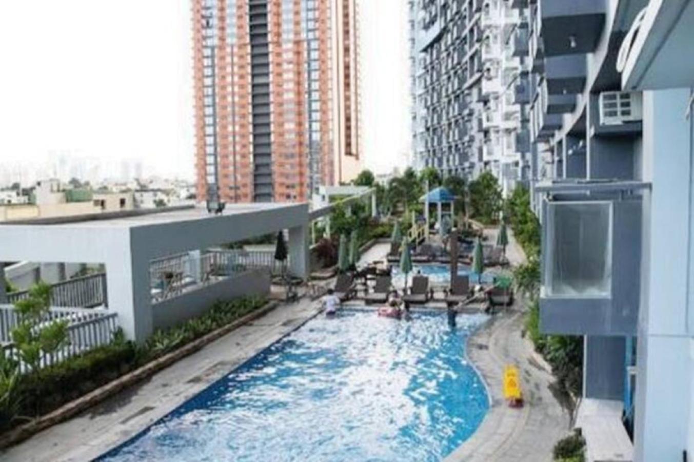 Great View With Balcony In Araneta Center Διαμέρισμα Μανίλα Εξωτερικό φωτογραφία
