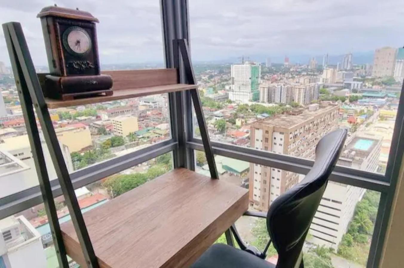 Great View With Balcony In Araneta Center Διαμέρισμα Μανίλα Εξωτερικό φωτογραφία